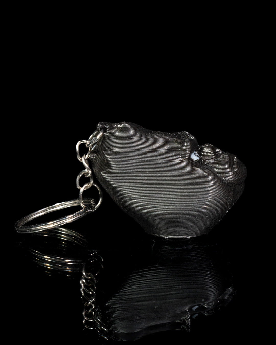 Gorilla Keychain - Powerful and Detailed Design