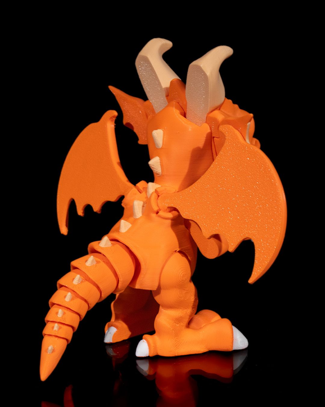 Articulate Conqueror Dragon 3D Print - Dual-Color Customizable Fantasy Figurine, 5-inch Tall Bold and Powerful Baby Dragon