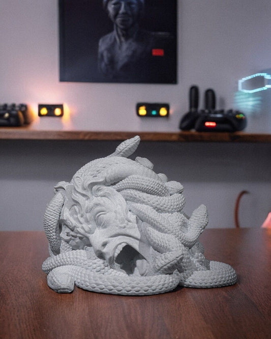 Gorgon Dice Tower: Medusa-Inspired 3D-Printed TTRPG Accessory