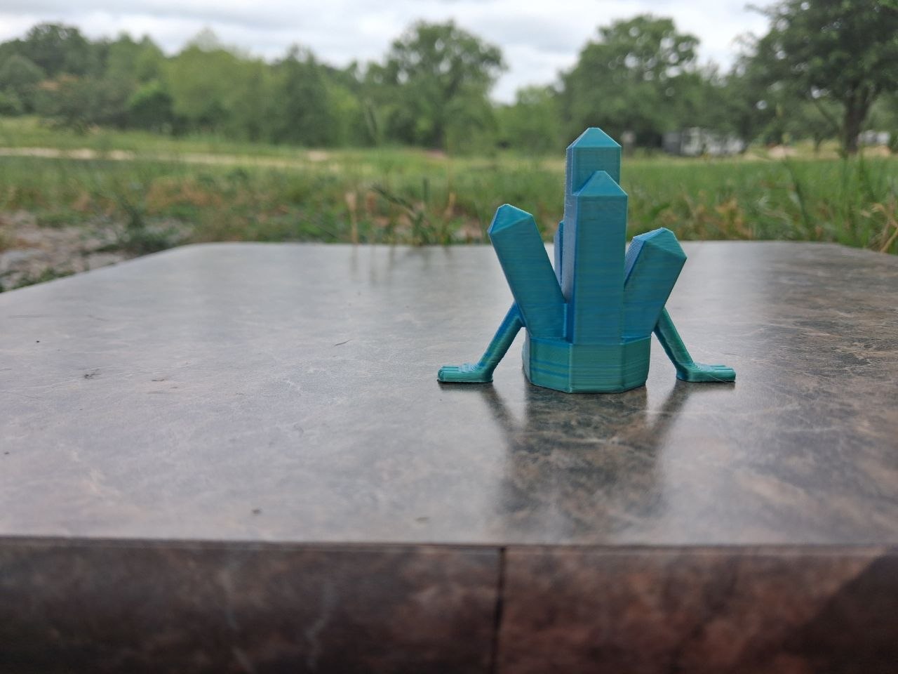 Articulated Crystal Buddy