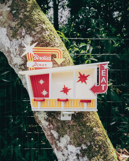 Birdie’s Diner Bird Feeder - Retro 3D-Printed Outdoor Decor