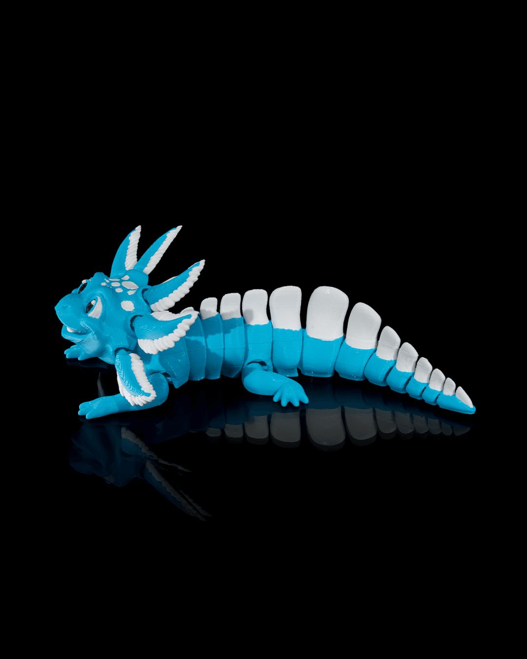 Blue Ice Pop Axolotl: Interactive 3D Printed Design with Movable Joints