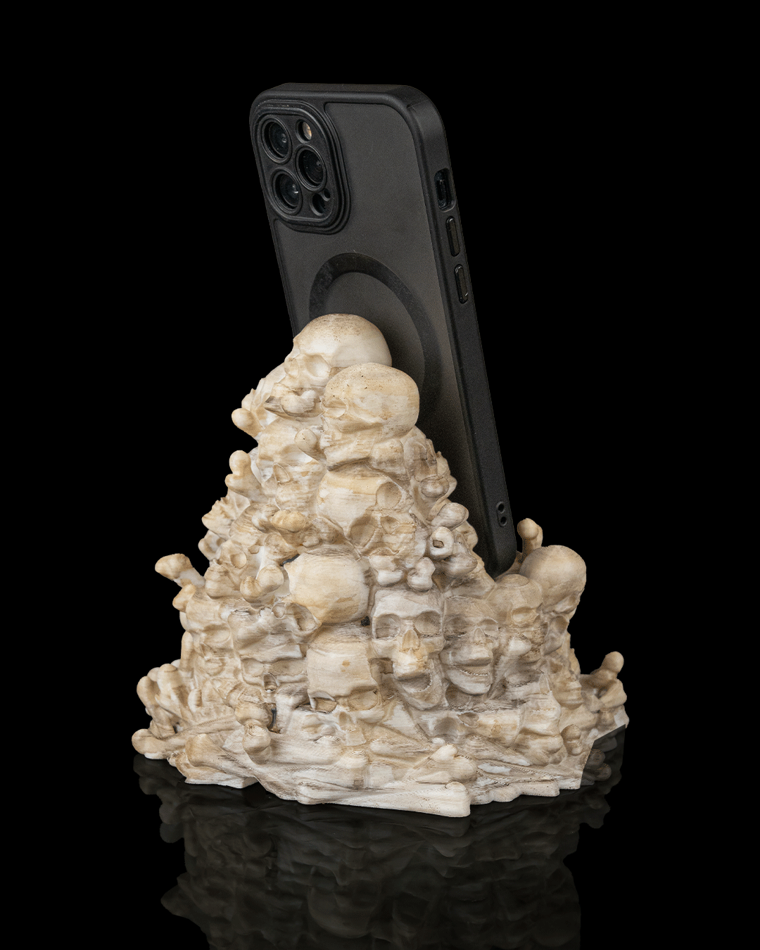 Bone Throne – Phone Holder
