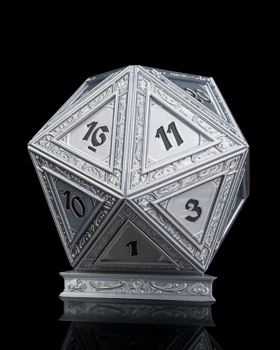 Champion's D20 Planter – A Roll for Nature