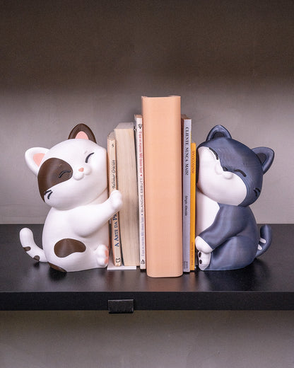 Cozy Snuggles Bookend