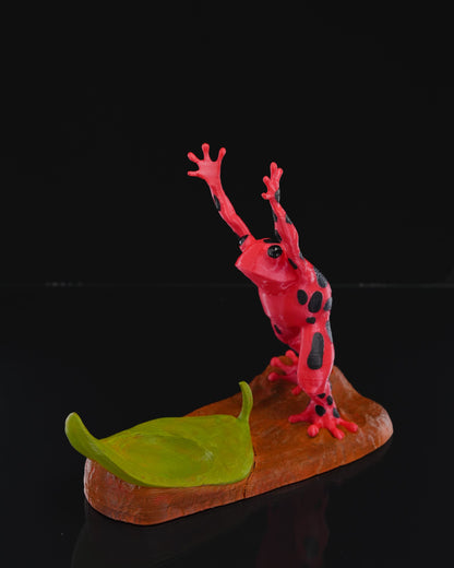 Frog Wine Bottle Holder with Leaf