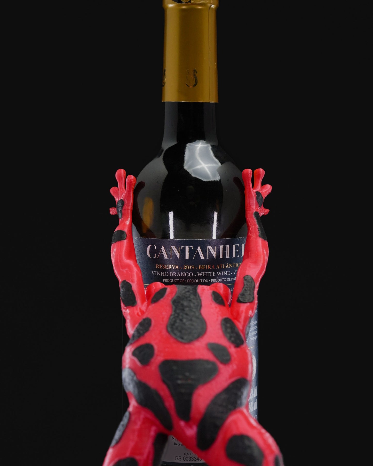 Frog Wine Bottle Holder with Leaf