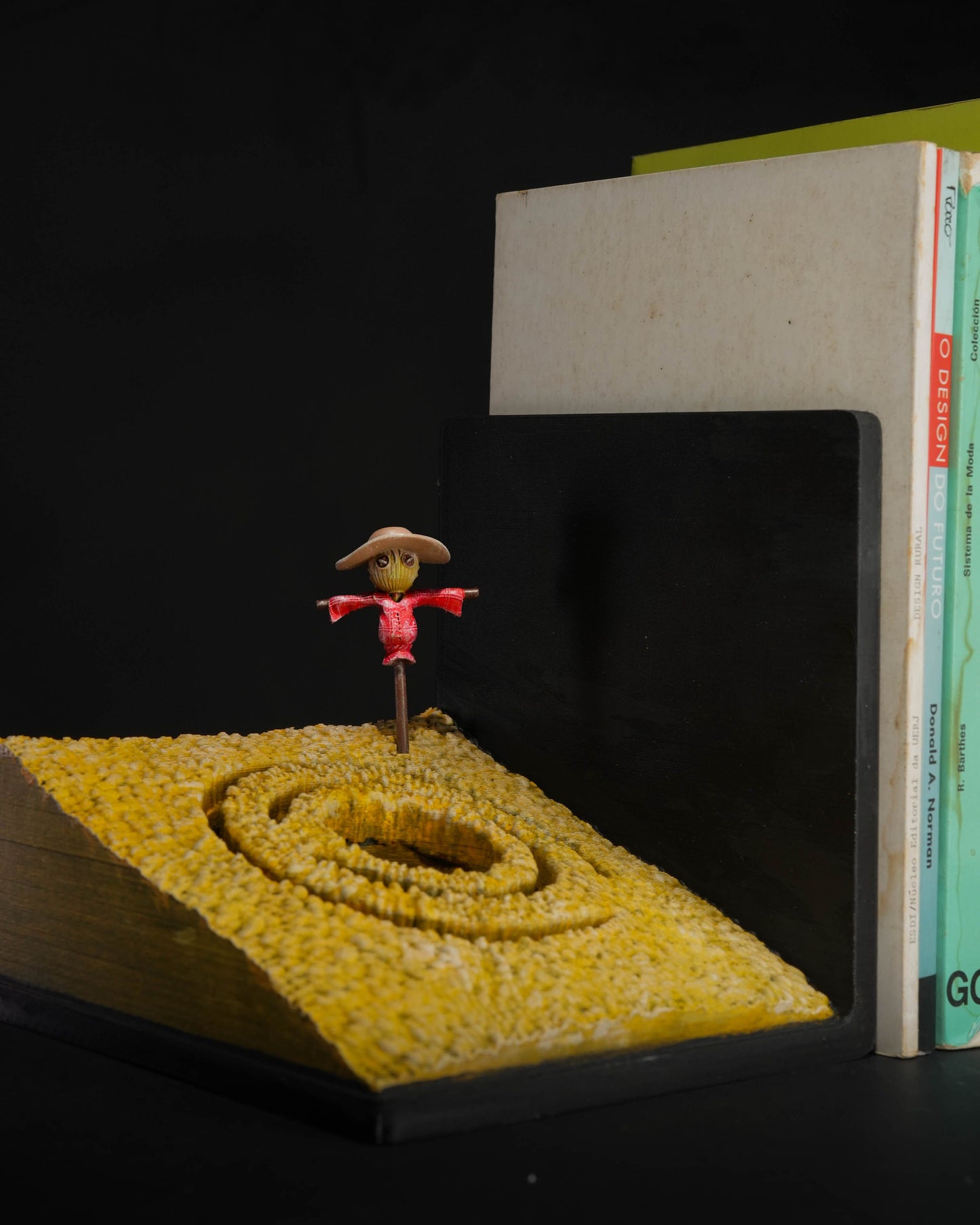 Alien Invasion Bookend