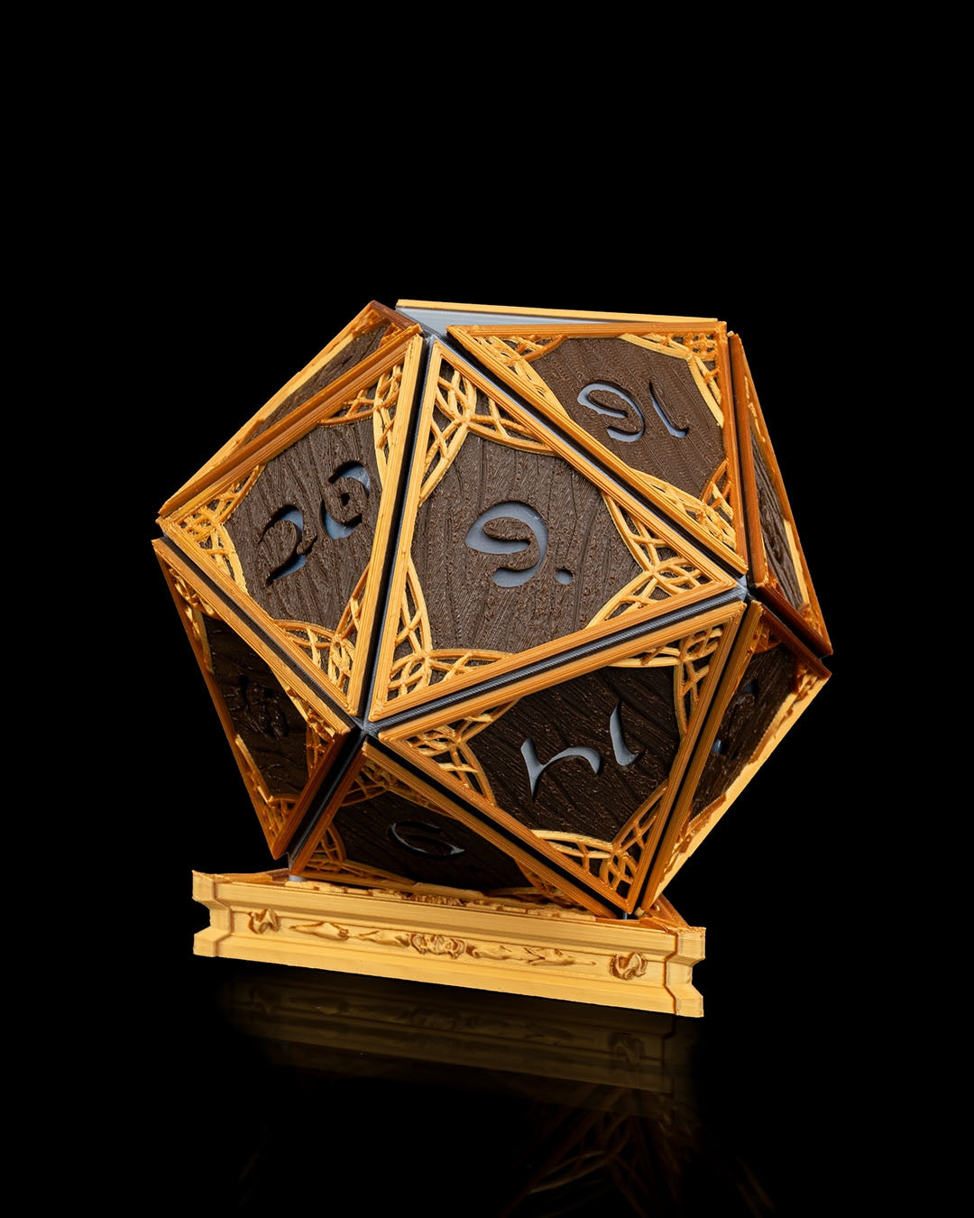 Elven D20 Planter – A Touch of Nature’s Grace