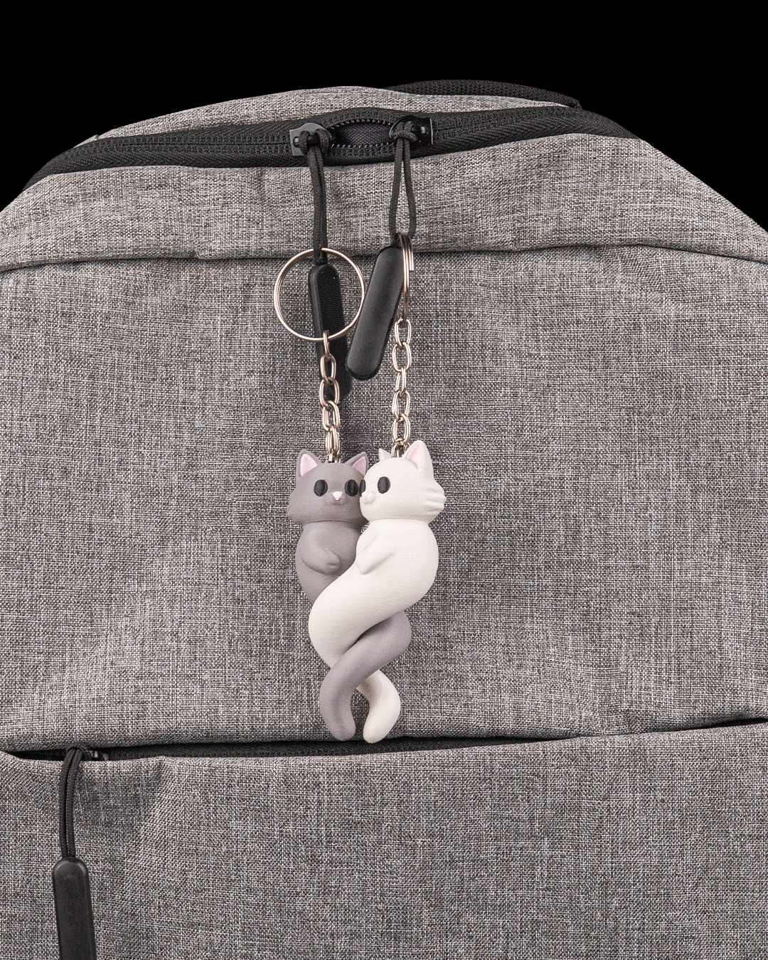 Feline Match Pendants – Intertwined Cat Couple Keychains