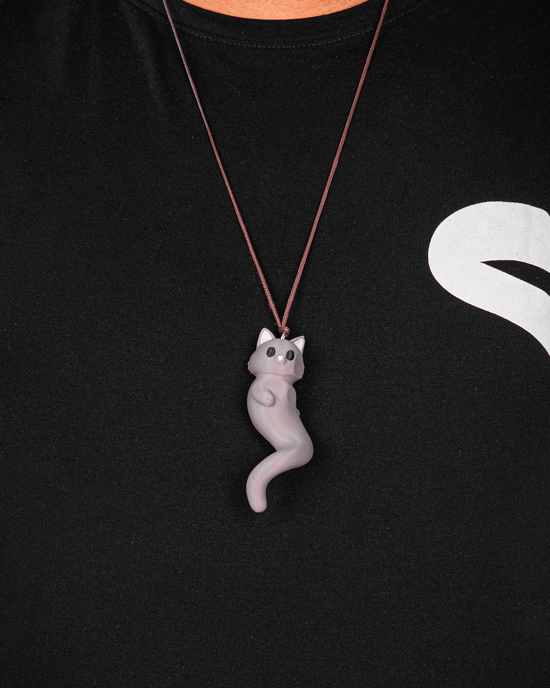Feline Match Pendants – Intertwined Cat Couple Keychains