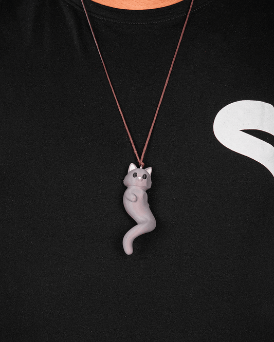 Feline Match Pendants – Intertwined Cat Couple Keychains