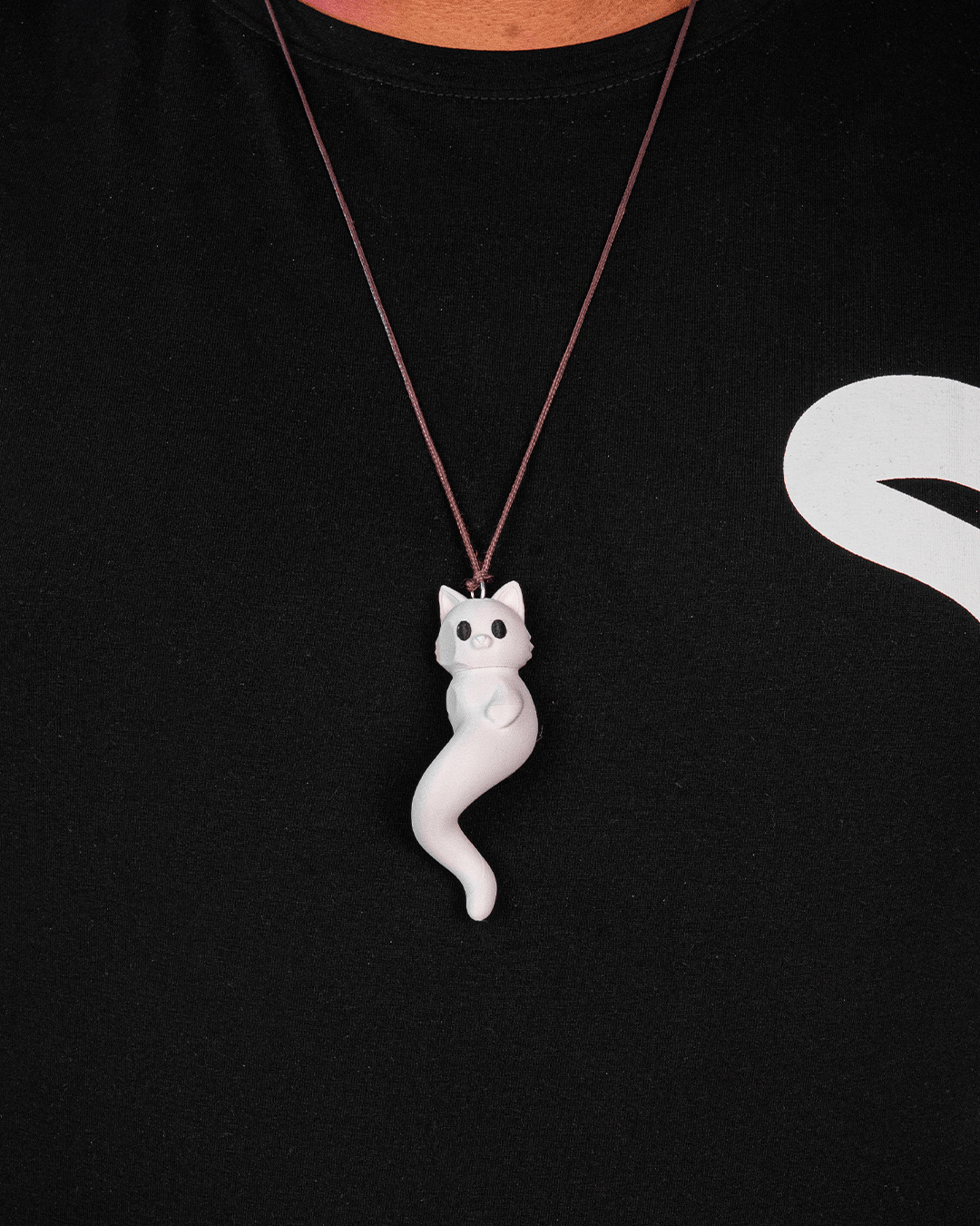 Feline Match Pendants – Intertwined Cat Couple Keychains