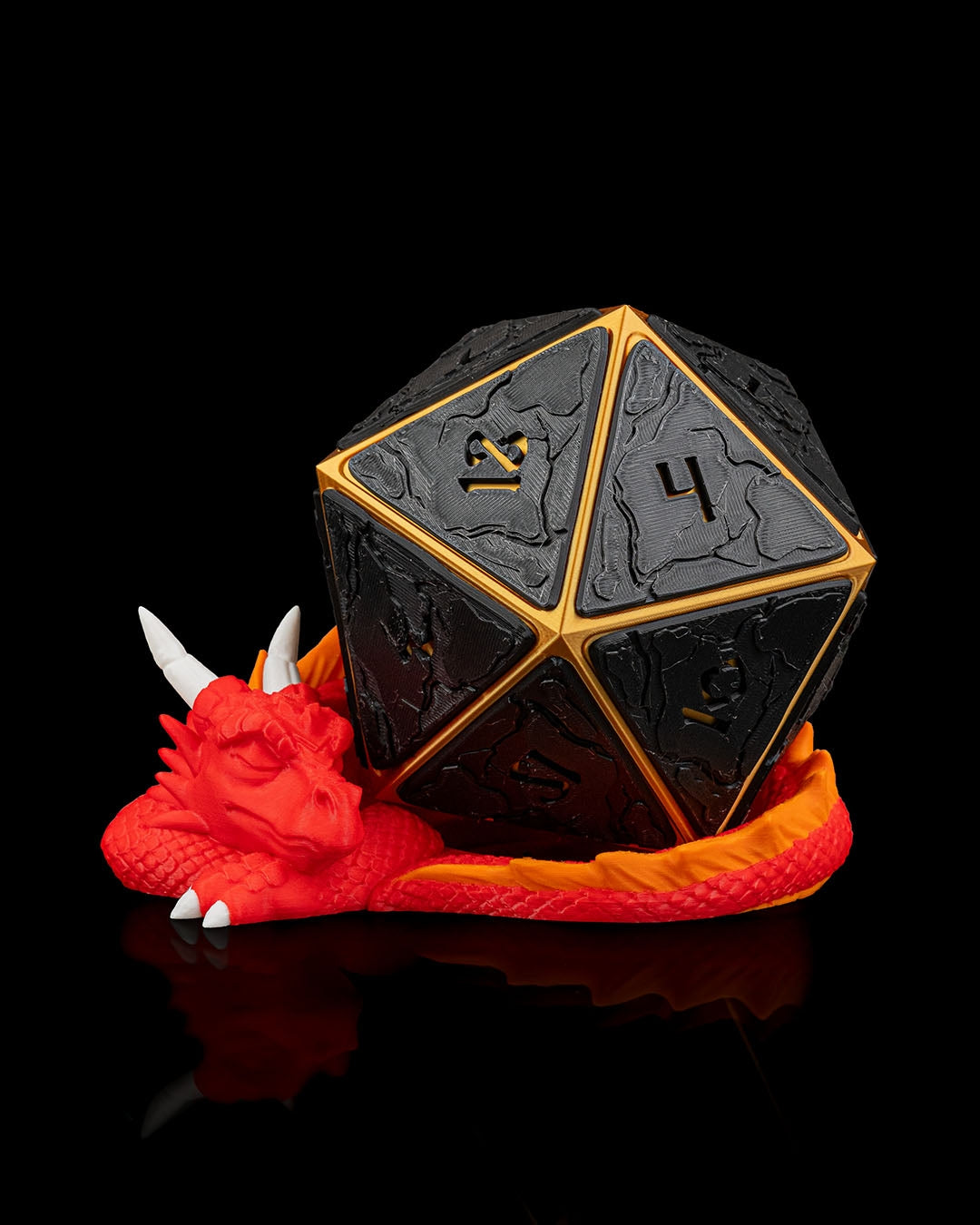 Hoard D20 Planter – A Dragon’s Treasure