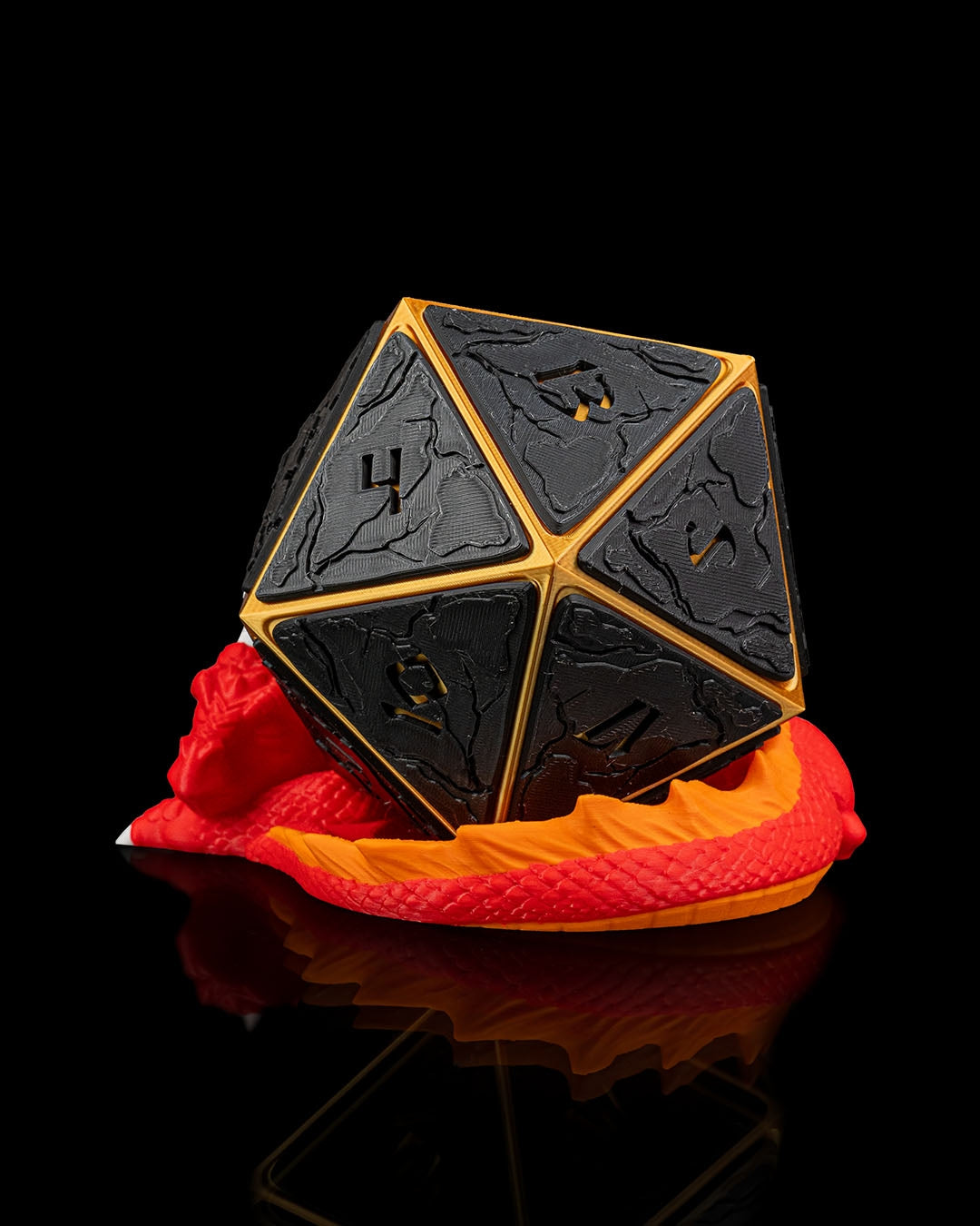 Hoard D20 Planter – A Dragon’s Treasure