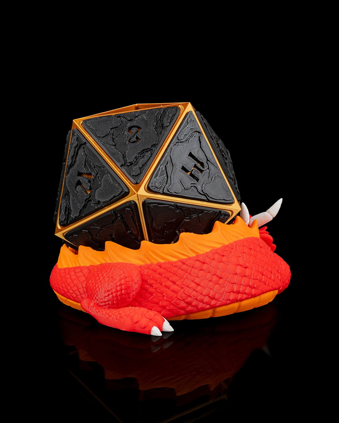 Hoard D20 Planter – A Dragon’s Treasure