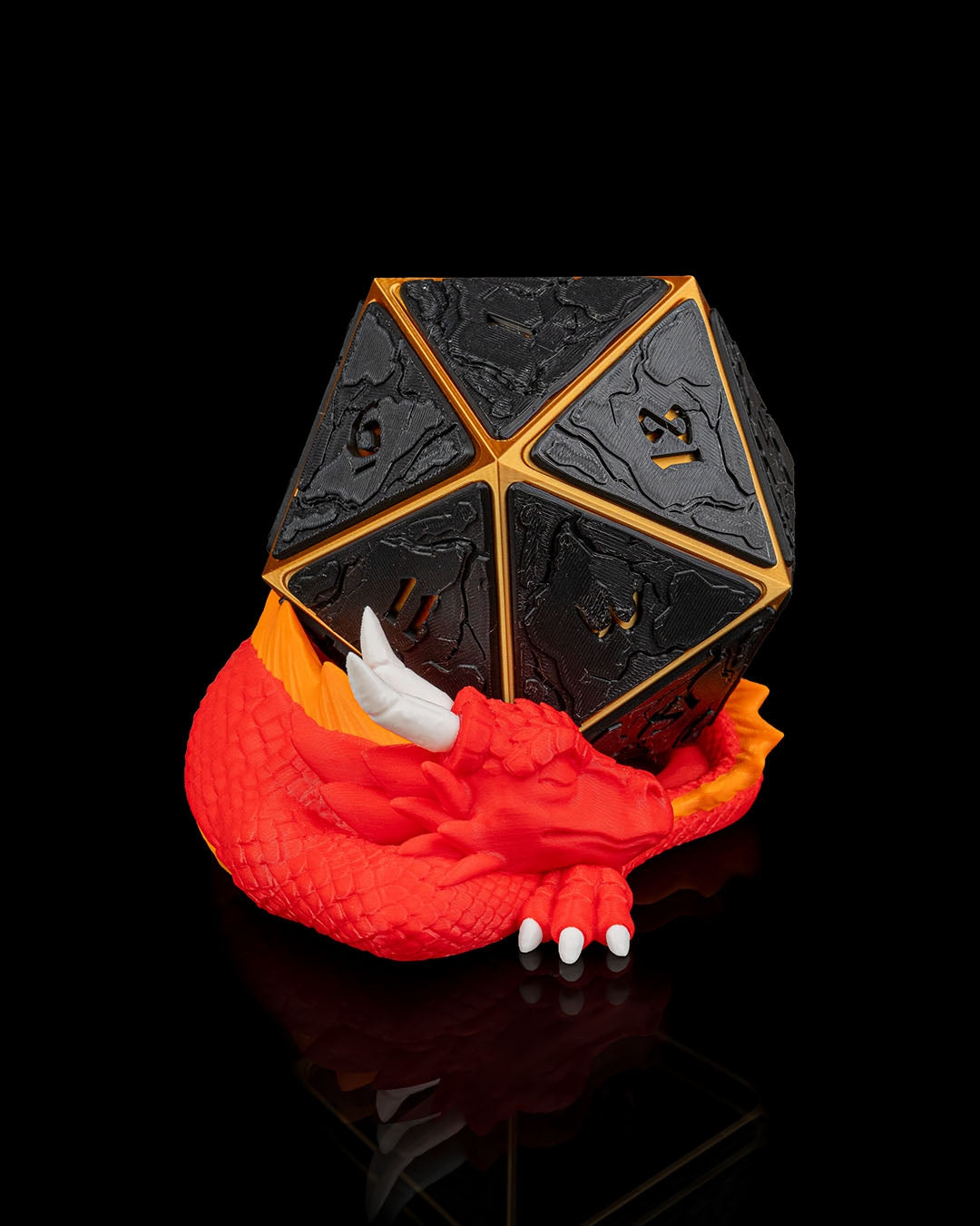 Hoard D20 Planter – A Dragon’s Treasure