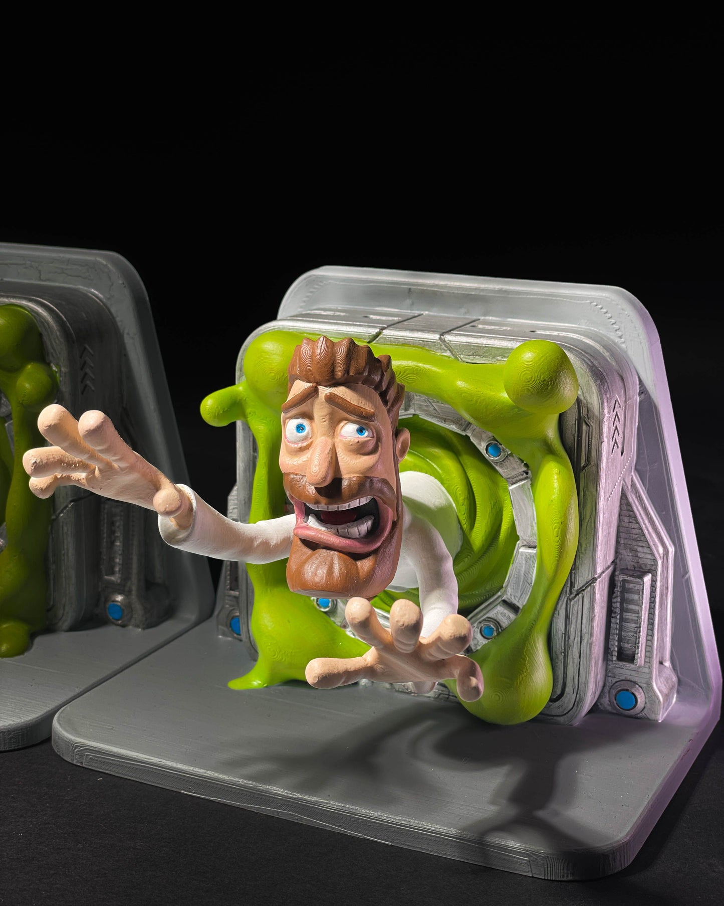 Portal Bookend