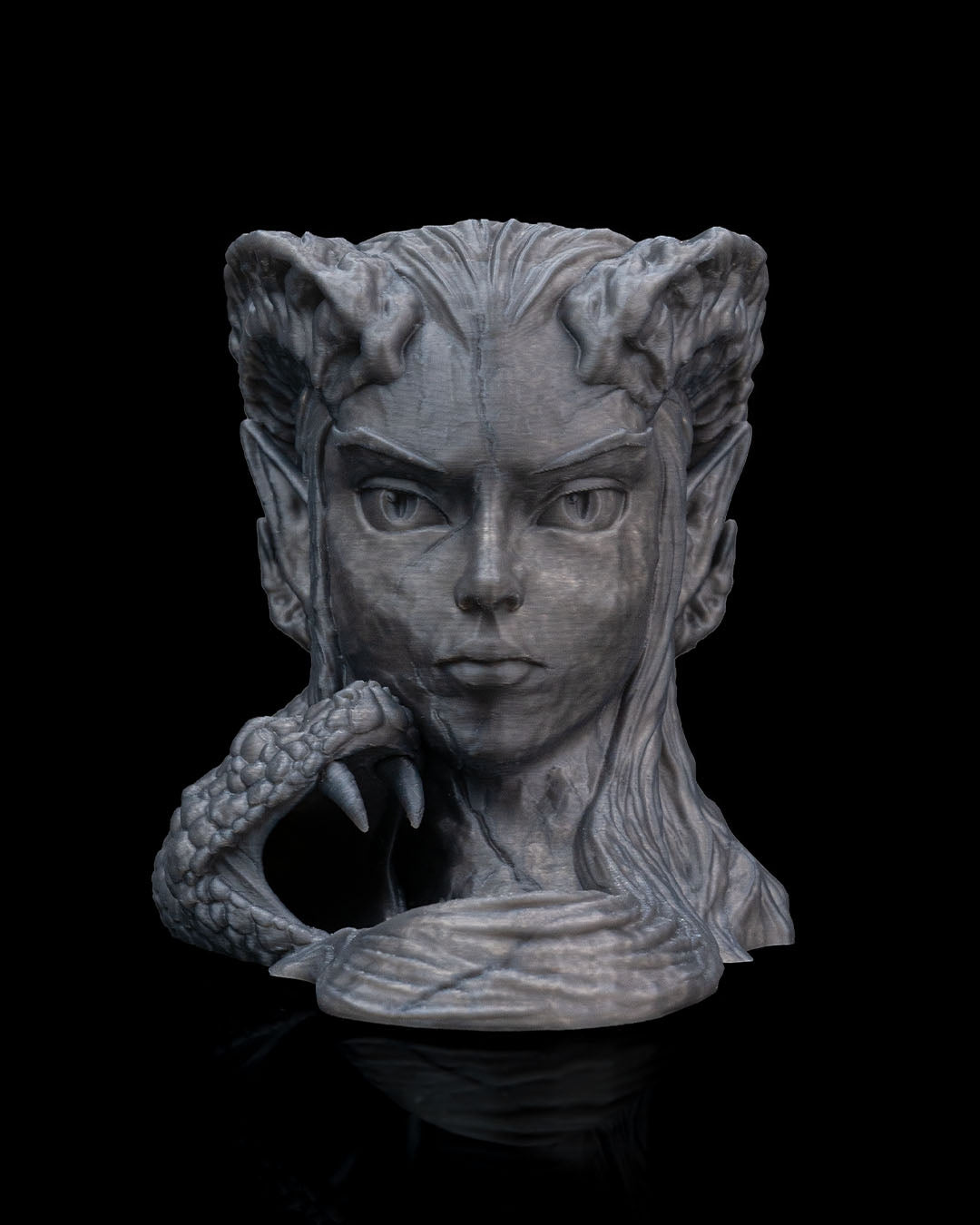 Infernal Gambit Can Holder & Dice Tower – Dragon-Elf Guardian RPG Accessory