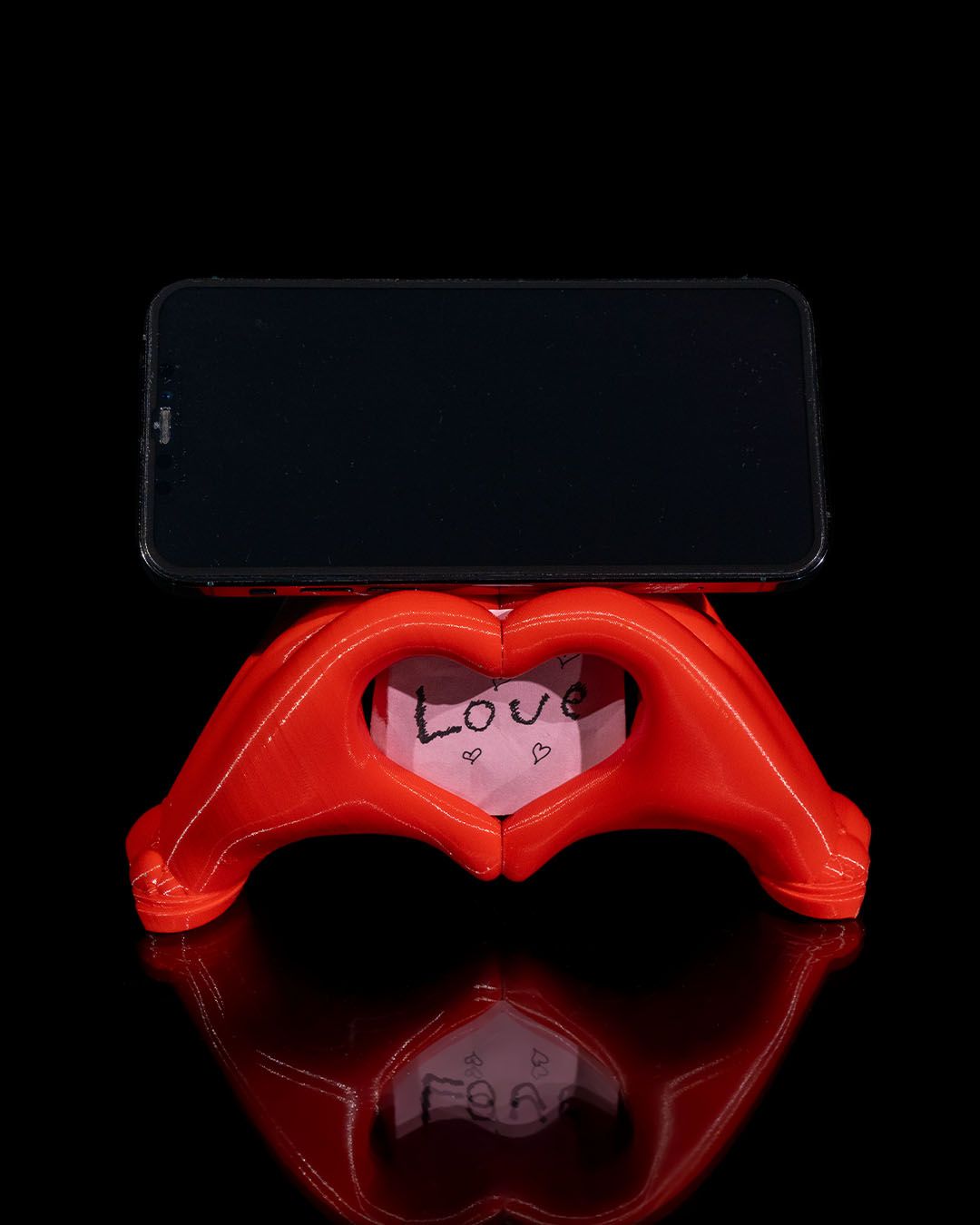 Heart Hands Phone Holder – 3D Printed Valentine’s Day Decor & Gift
