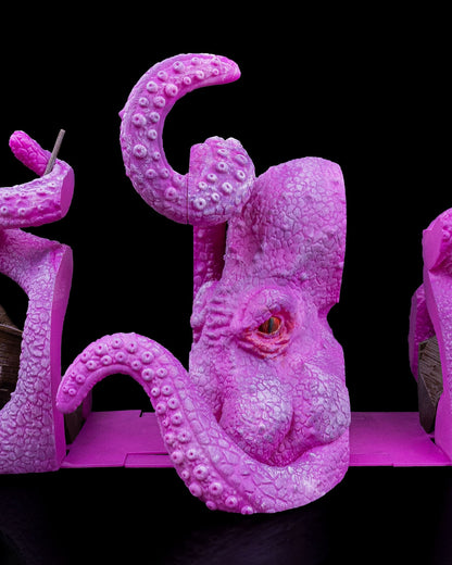 Krakin’ Open Bookend