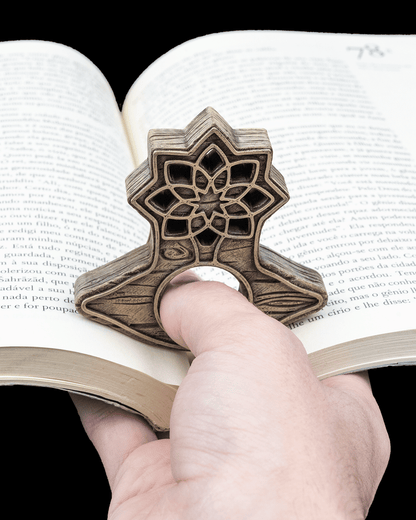 Mystic Page Holders – 3D Printed Thumb Rings in Fantasy-Inspired Designs