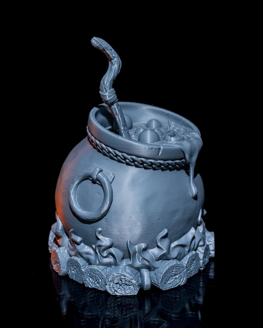 Enchanted Witch's Cauldron with LED Projector and 11 Design Discs