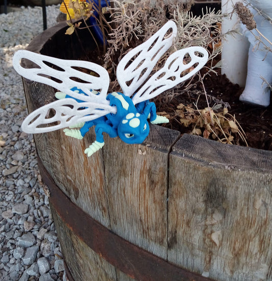 Customizable 3D-Printed Articulated Dragonfly Decor – Fidget Toy & Garden Accessory