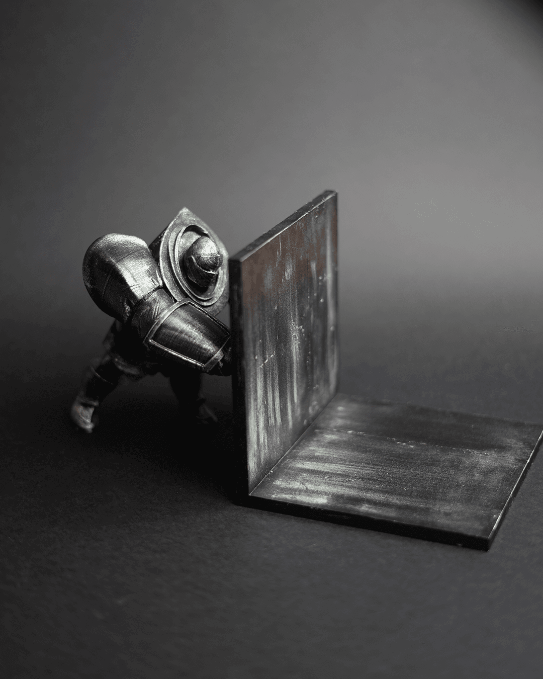 Knights Bookend