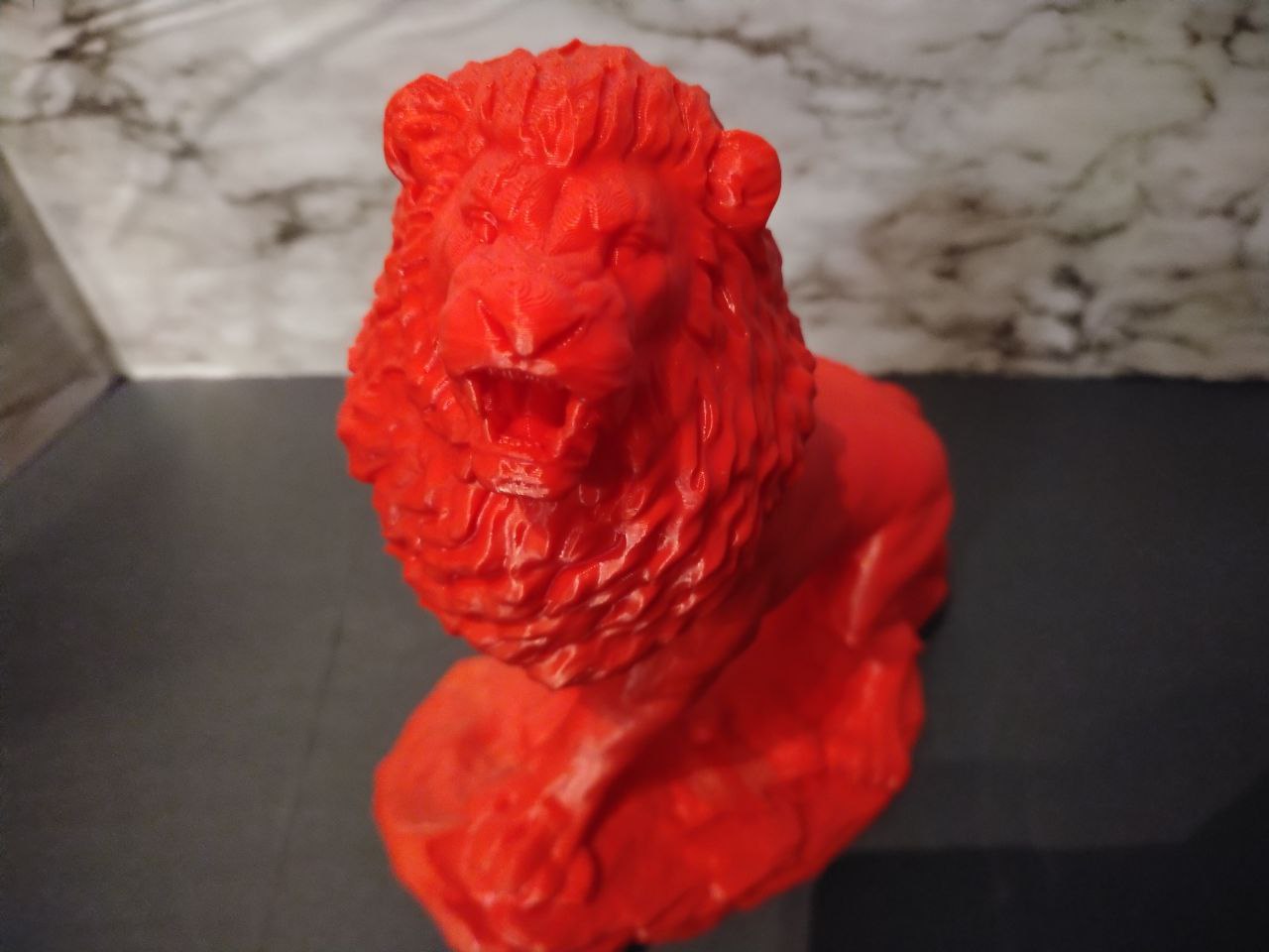 Majestic Asiatic Lion 3D Printed Statue – 26 Vibrant Colors, Articulate Features, Perfect Home and Office Decor